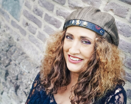 Anne Haigis – Live
