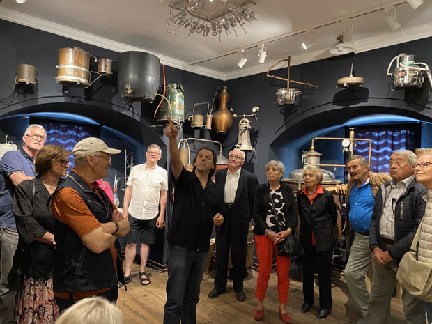 Internationaler Museumstag: Beim letztjährigen Museumstag nahmen viele Besucher die Gelegenheit zur Besichtigung des Schwäbischen Schnapsmuseums wahr.