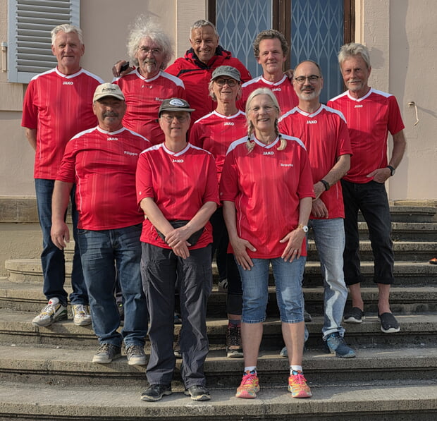 1. Mannschaft von links nach rechts. Maria Schirmeister, Ellen Hagenlocher, Filippo Parasuco, Vroni Heinrich, Sevan Tatiyosyan, Rolf Walter, Paul Wurst, Jürgen Frey, Manfred Meissner, Gerhard Heinrich
