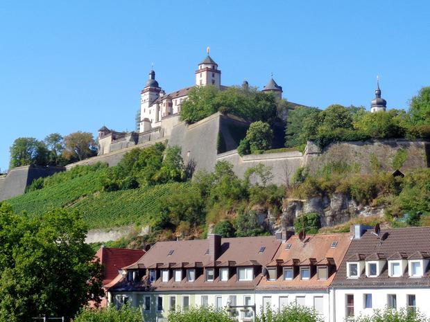 Auf der alten Mainbr&uuml;cke