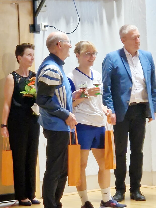 Dank an F. und H. Pschierer