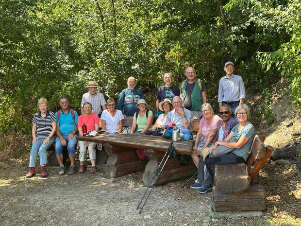 Aussichtsreiche Wanderung bei sch&ouml;nstem Wetter