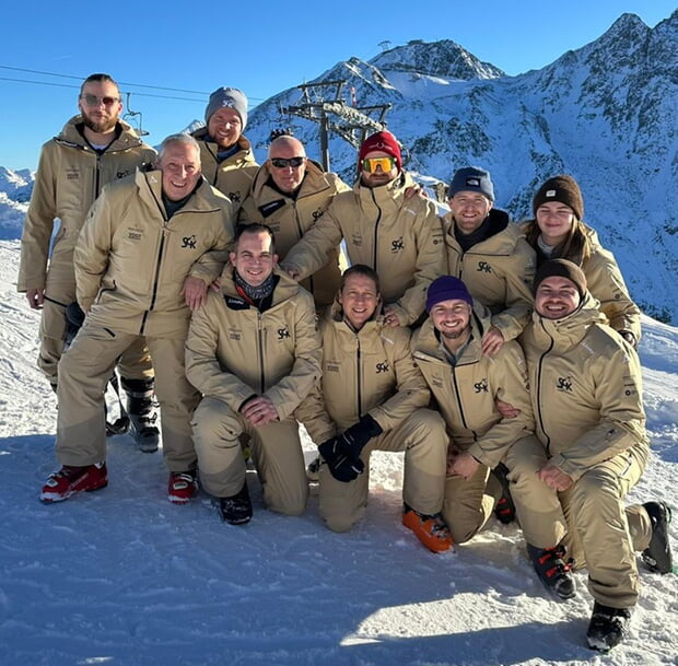 Ausfahrt S&ouml;lden II im neuen Skilehrer-Anzug